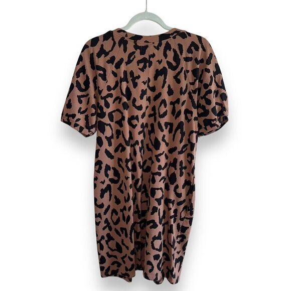 NWT Velvet By Graham & Spencer Renee Puff Dress Sz M in Camel & Black Leopard - Picture 10 of 10